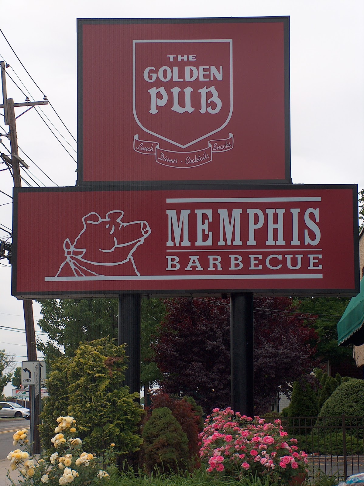 Photo of The Golden Pub in Saddle Brook City, New Jersey, United States - 2 Picture of Restaurant, Food, Point of interest, Establishment, Bar