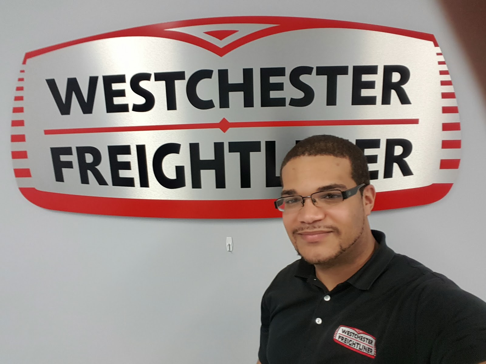 Photo of Westchester Freightliner in Yonkers City, New York, United States - 4 Picture of Food, Point of interest, Establishment, Store