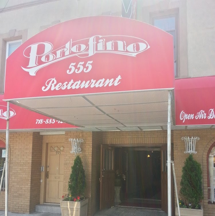 Photo of Portofino Restaurant in Bronx City, New York, United States - 1 Picture of Restaurant, Food, Point of interest, Establishment, Bar