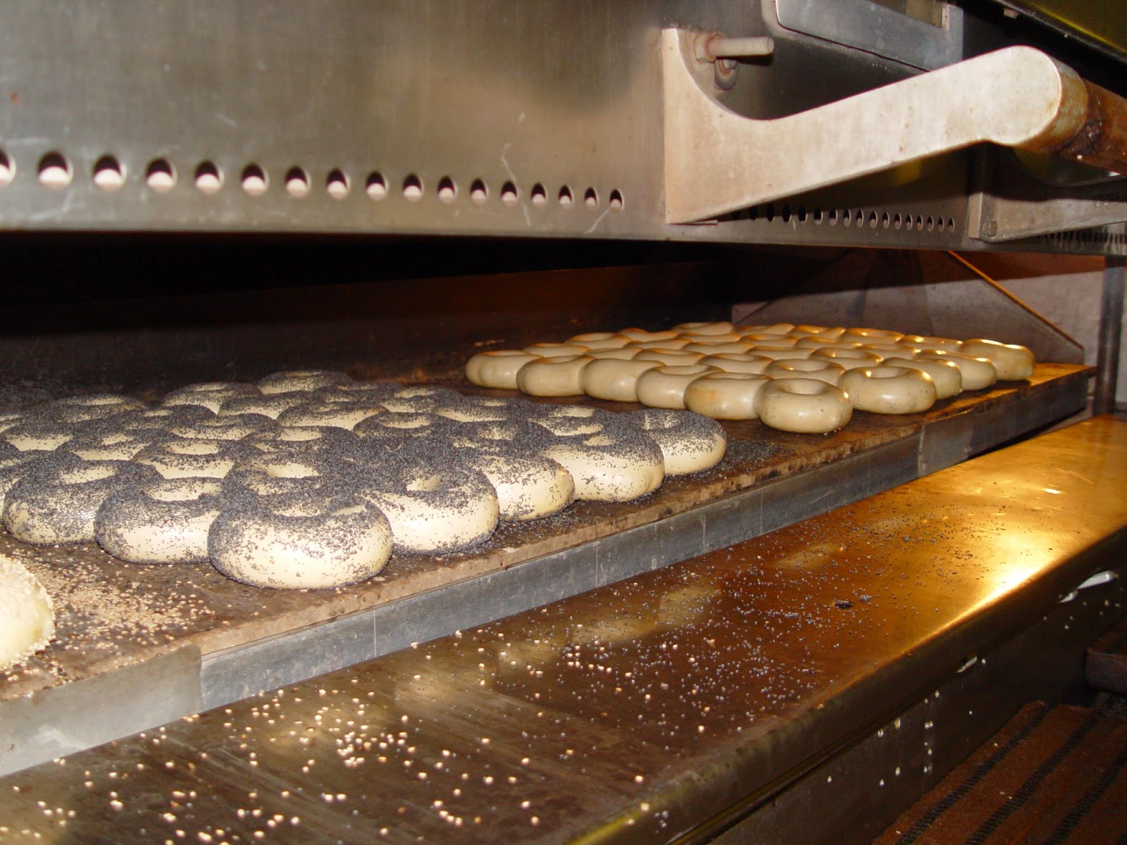 Photo of H&H Midtown Bagels East in New York City, New York, United States - 8 Picture of Food, Point of interest, Establishment, Store, Bakery