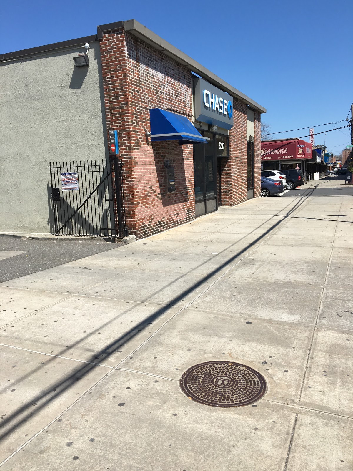 Photo of Chase Bank in Bronx City, New York, United States - 1 Picture of Point of interest, Establishment, Finance, Atm, Bank