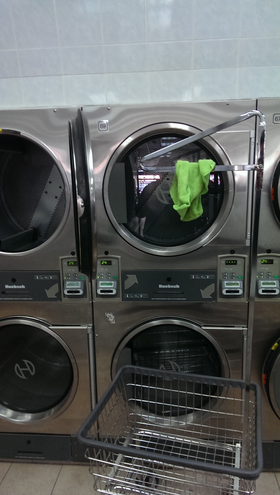 Photo of SUSAN LAUNDROMAT in New York City, New York, United States - 5 Picture of Point of interest, Establishment, Laundry