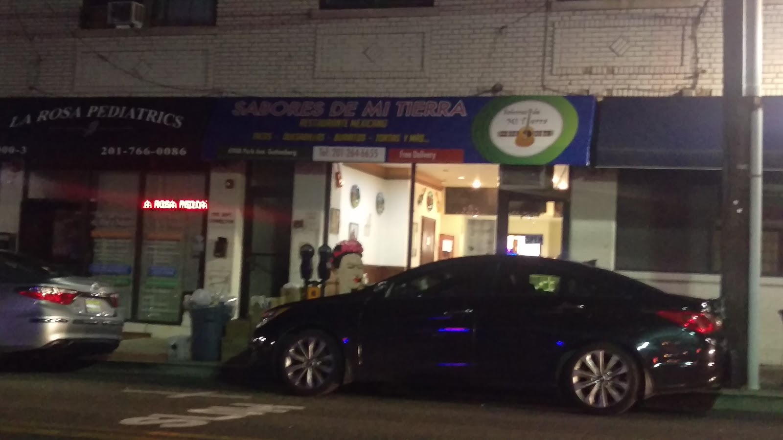 Photo of Sabores De Mi Tierra Restaurante Mexicano in Guttenberg City, New Jersey, United States - 2 Picture of Restaurant, Food, Point of interest, Establishment
