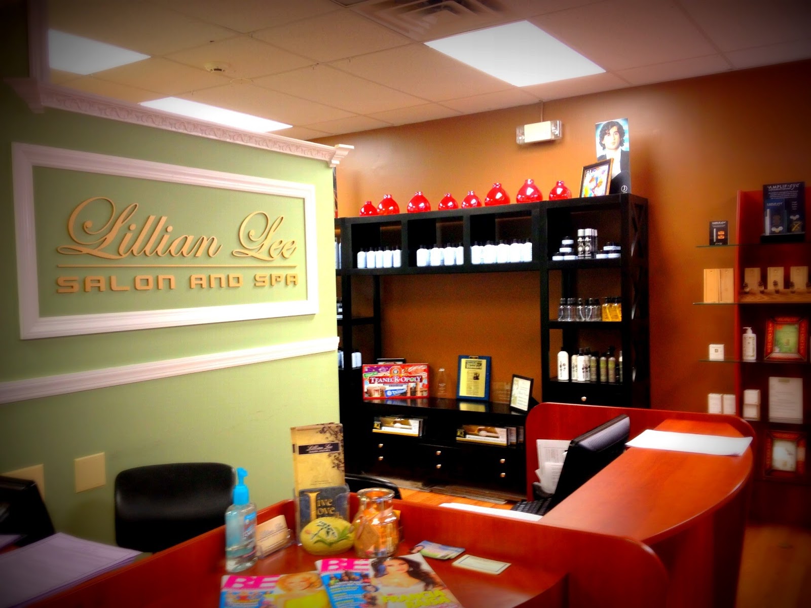 Photo of Lillian Lee Salon in Teaneck City, New Jersey, United States - 1 Picture of Point of interest, Establishment, Store, Spa, Beauty salon, Hair care