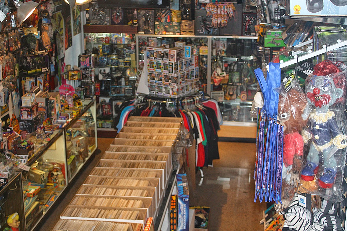 Photo of Hypno-Tronic Comics in Staten Island City, New York, United States - 2 Picture of Point of interest, Establishment, Store, Book store