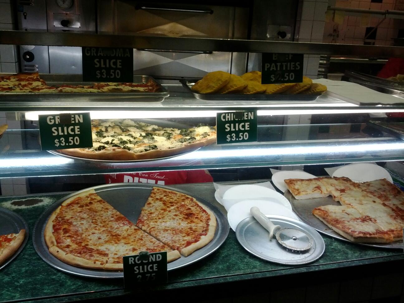 Photo of Not Ray's Pizza in New York City, New York, United States - 3 Picture of Restaurant, Food, Point of interest, Establishment, Meal takeaway, Meal delivery
