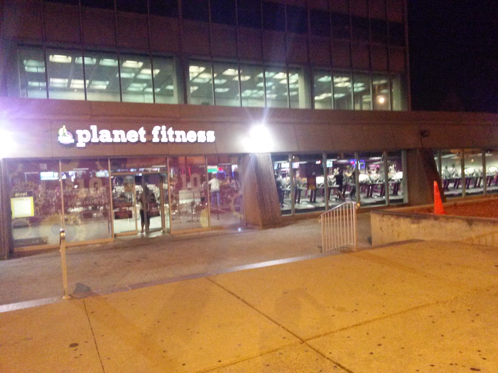 Photo of Planet Fitness - Paterson, NJ in Paterson City, New Jersey, United States - 1 Picture of Point of interest, Establishment, Health, Gym