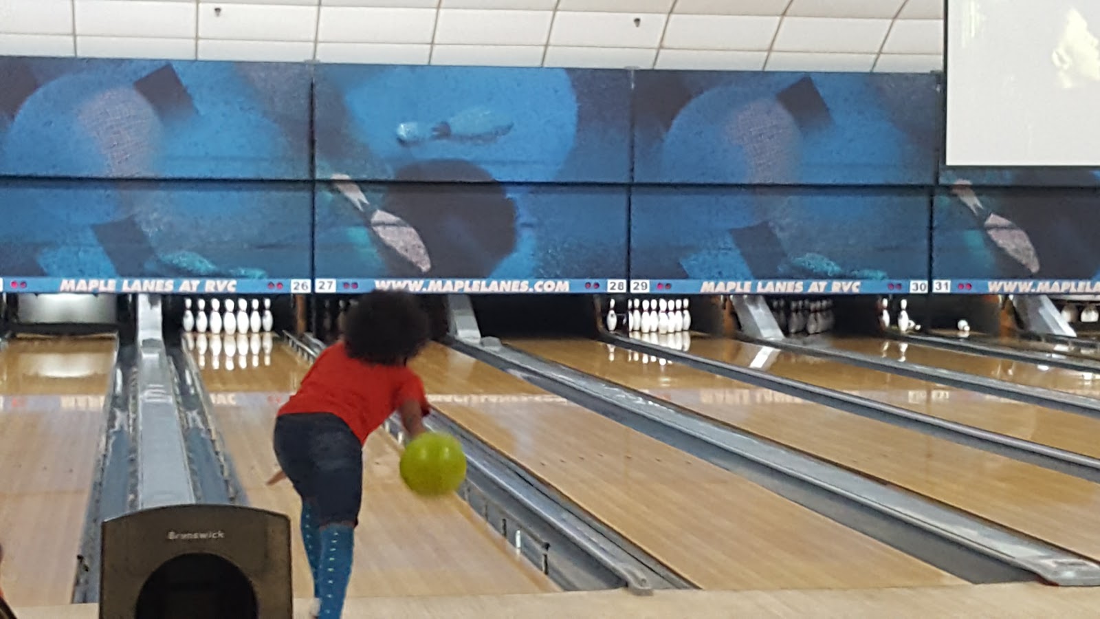 Photo of Rockville Centre Lanes in Rockville Centre City, New York, United States - 3 Picture of Point of interest, Establishment, Bowling alley