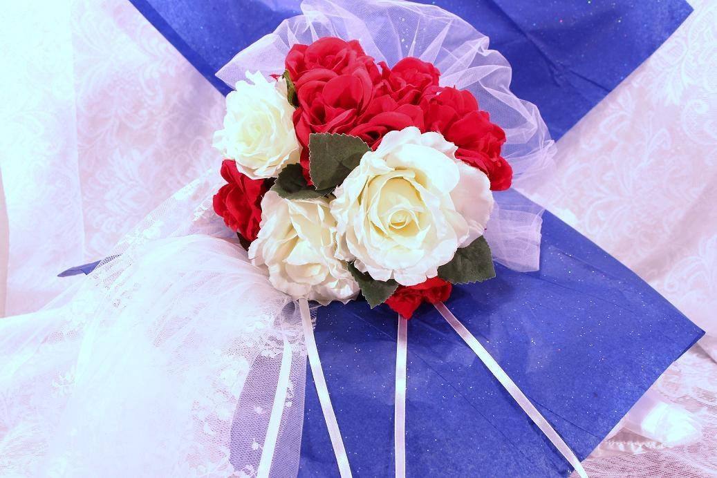 Photo of Yulcha's Custom Wedding Bouquets in Staten Island City, New York, United States - 4 Picture of Point of interest, Establishment, Store, Clothing store