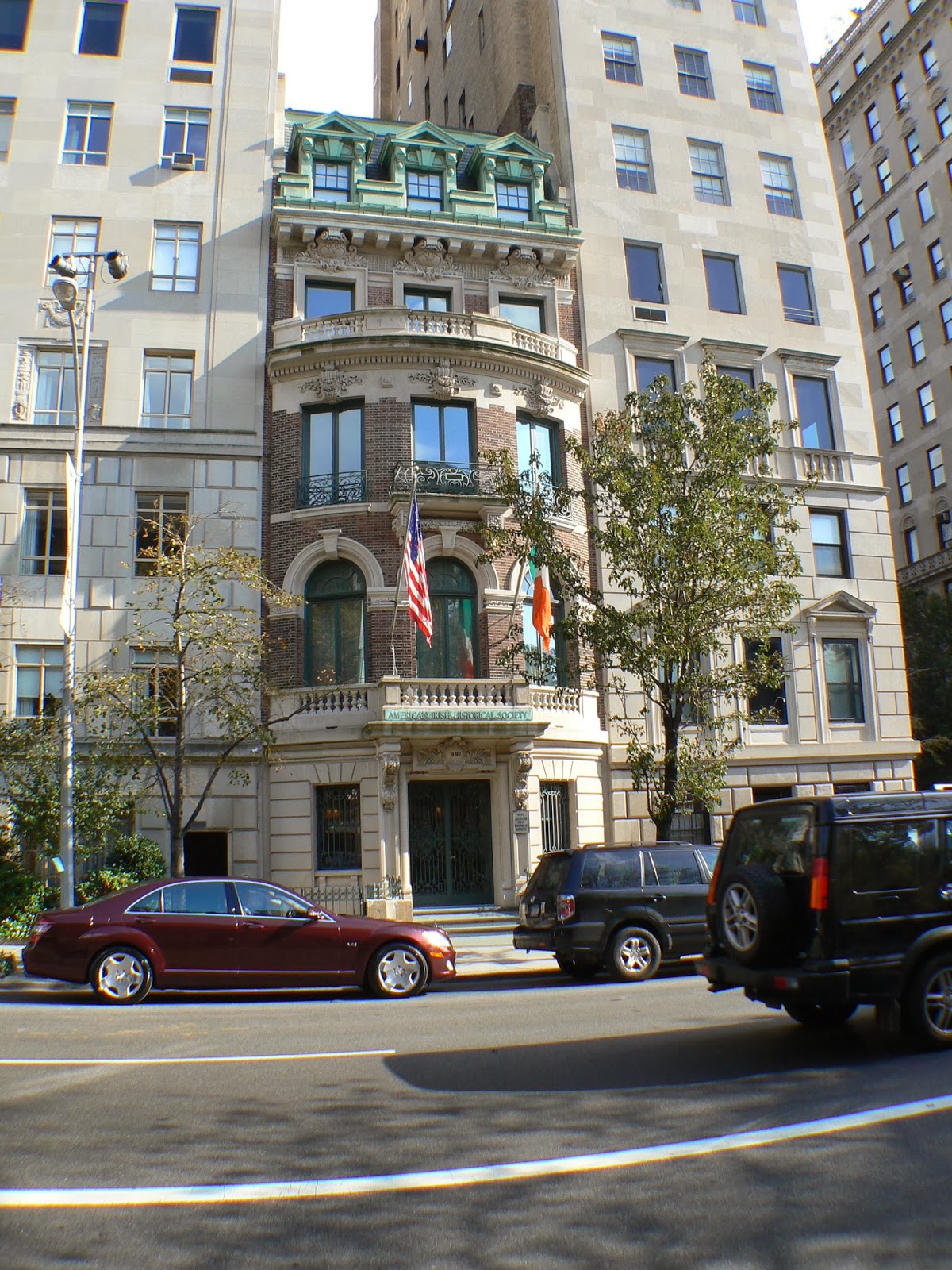 Photo of The American Irish Historical Society in New York City, New York, United States - 4 Picture of Point of interest, Establishment, Library, Museum