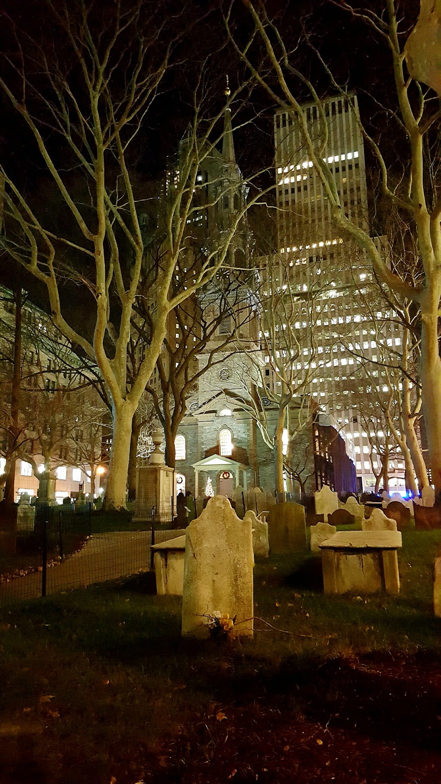 Photo of Trinity Church-Parish Office in New York City, New York, United States - 2 Picture of Point of interest, Establishment, Place of worship