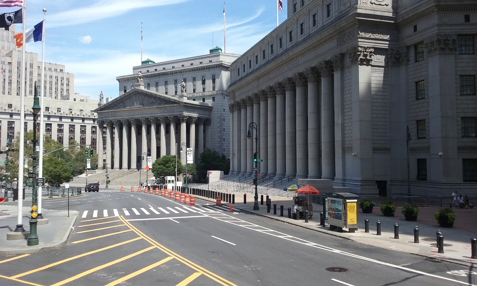 Photo of Big Bus Tours New York in New York City, New York, United States - 2 Picture of Point of interest, Establishment, Bus station, Transit station