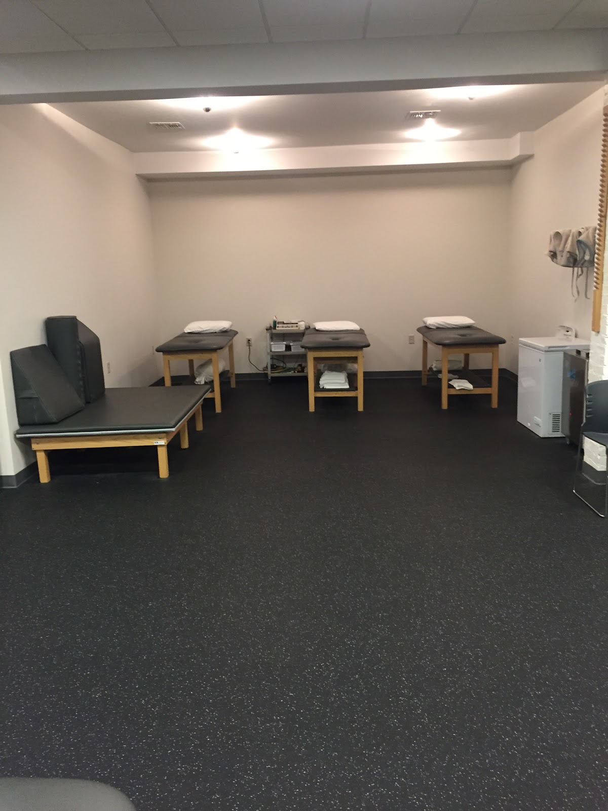 Photo of Mile Square Physical Therapy & Sports Medicine in Jersey City, New Jersey, United States - 4 Picture of Point of interest, Establishment, Health