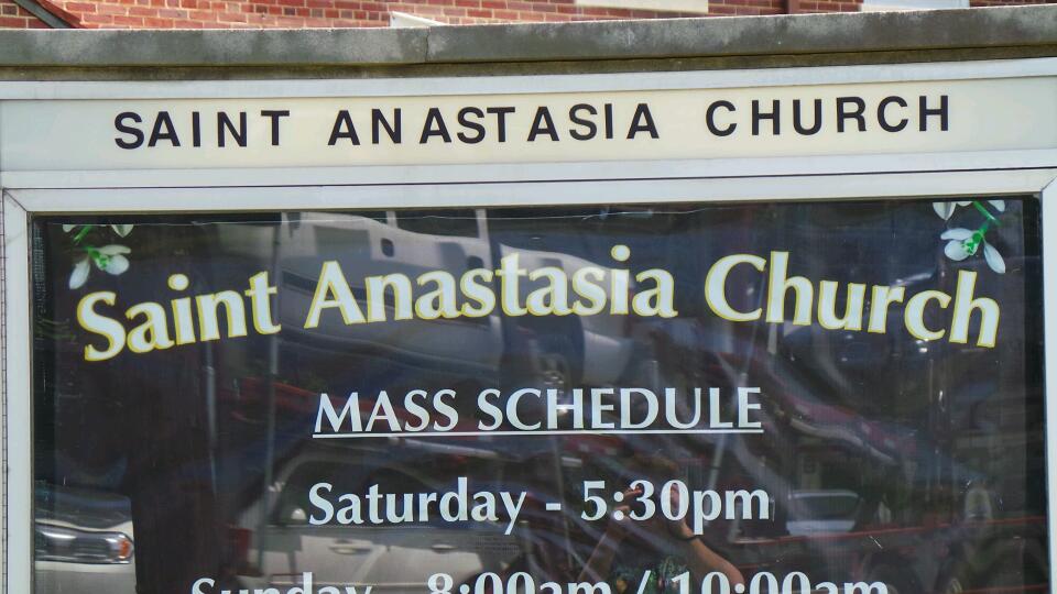 Photo of St Anastasia Rc Church in Little Neck City, New York, United States - 2 Picture of Point of interest, Establishment, School, Church, Place of worship