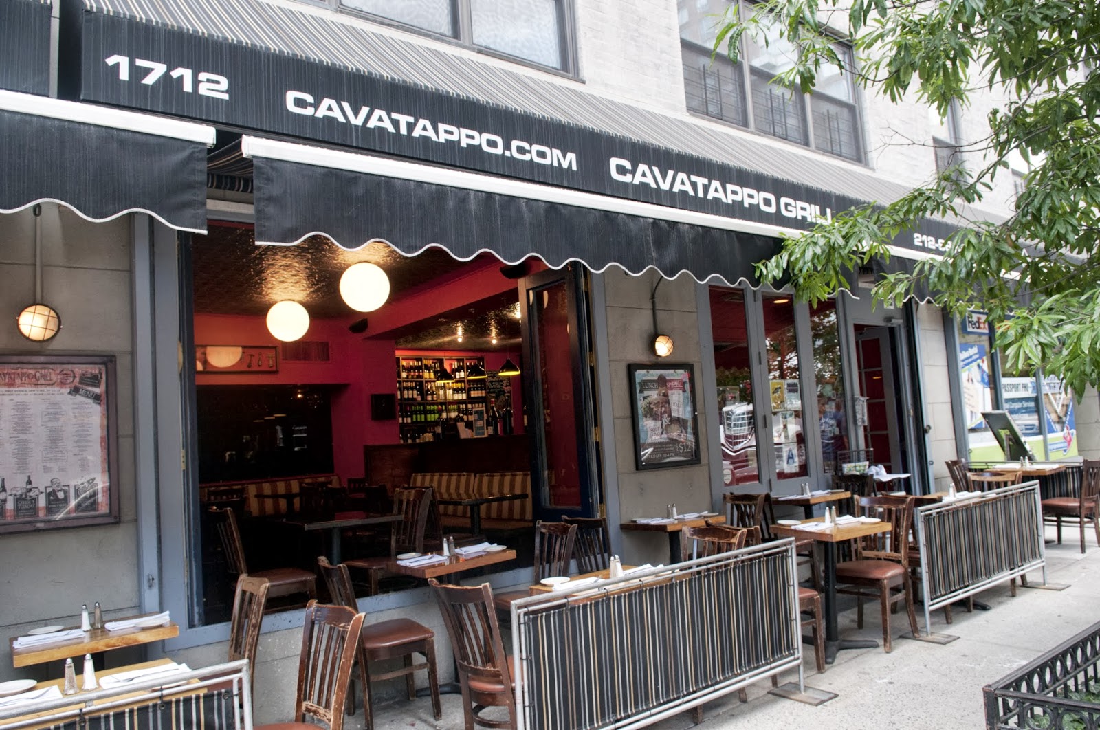 Photo of Cavatappo Grill in New York City, New York, United States - 1 Picture of Restaurant, Food, Point of interest, Establishment, Bar