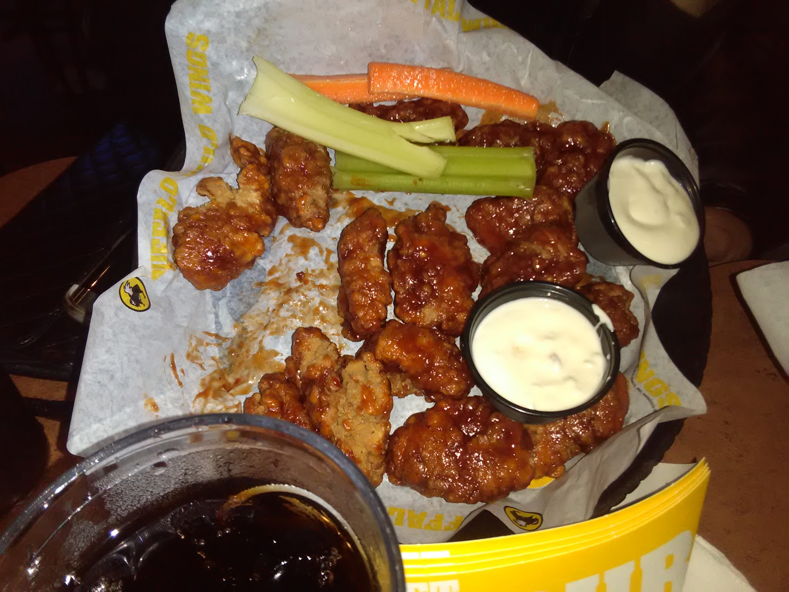 Photo of Buffalo Wild Wings in Brooklyn City, New York, United States - 10 Picture of Restaurant, Food, Point of interest, Establishment, Meal takeaway, Bar