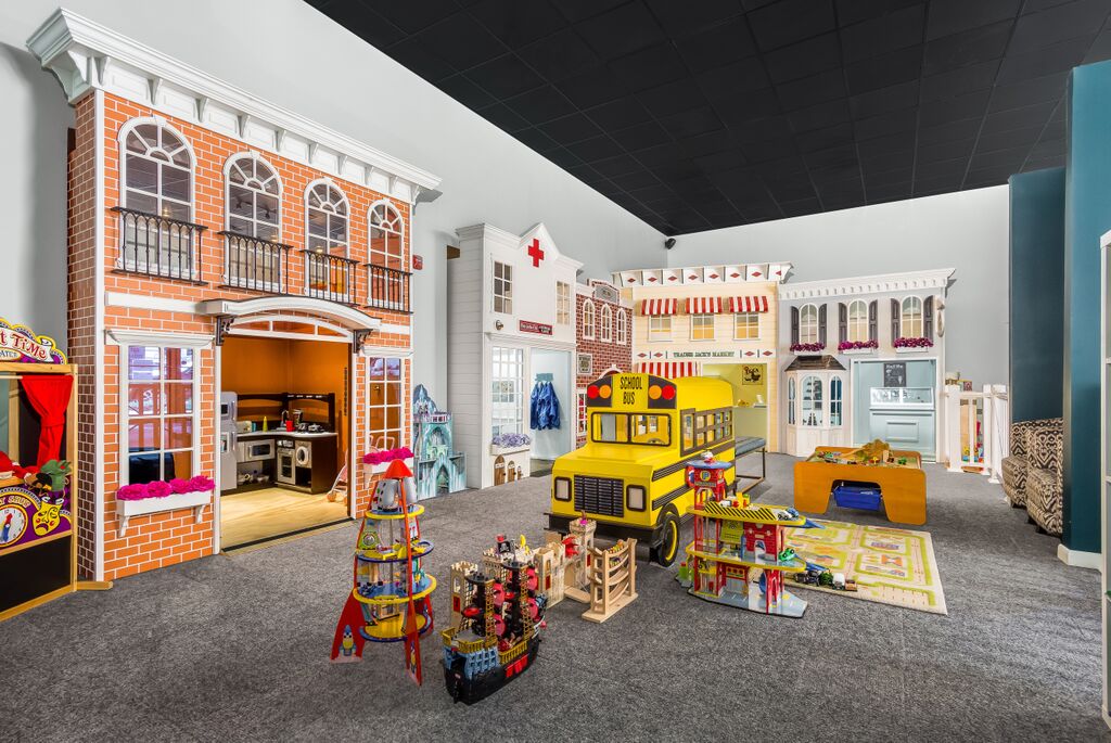 Photo of Hudson's House of Play in West New York City, New Jersey, United States - 3 Picture of Point of interest, Establishment