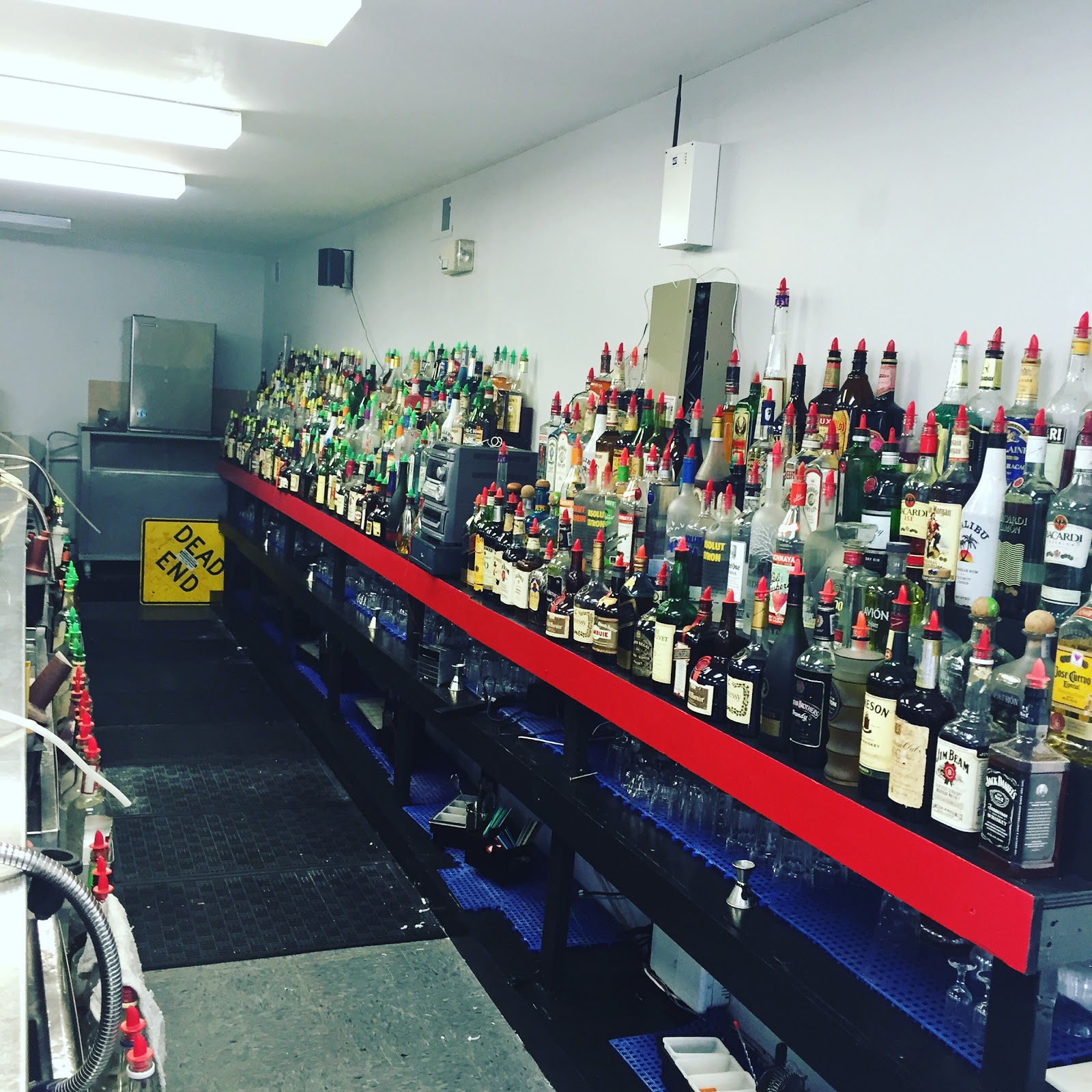Photo of Famous Bartending School Newark NJ in Newark City, New Jersey, United States - 4 Picture of Point of interest, Establishment, Bar