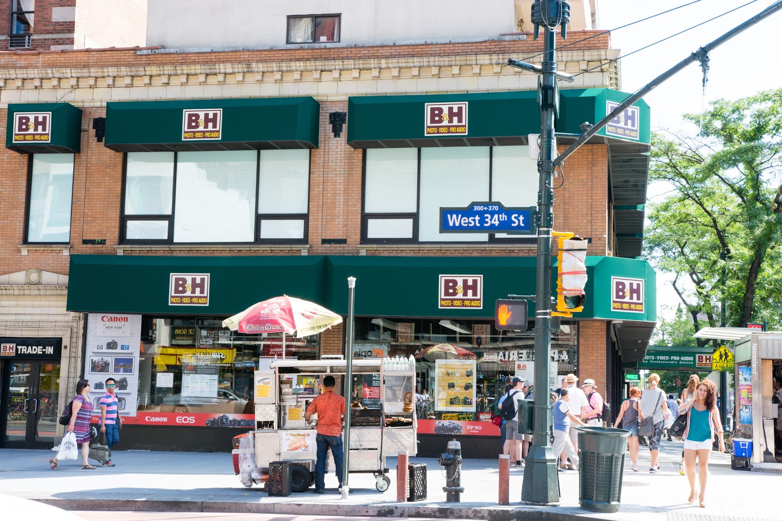 Photo of B&H in New York City, New York, United States - 5 Picture of Point of interest, Establishment, Store, Home goods store, Electronics store