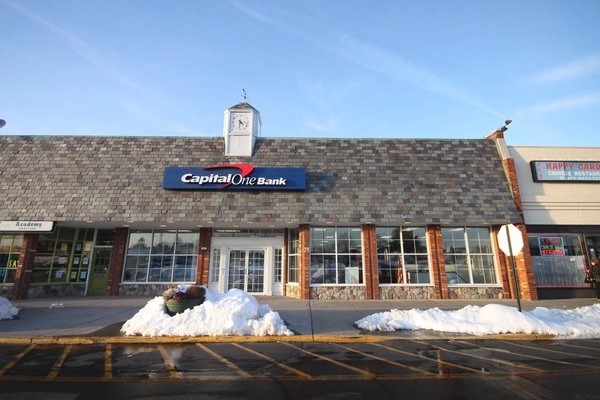 Photo of Capital One Bank in Williston Park City, New York, United States - 1 Picture of Point of interest, Establishment, Finance, Atm, Bank