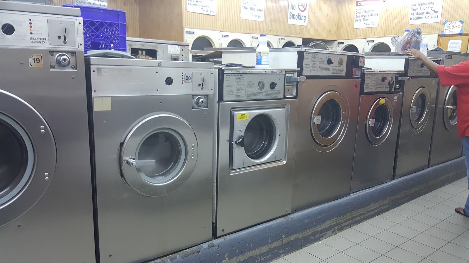 Photo of Sparklean Laundromat in New York City, New York, United States - 2 Picture of Point of interest, Establishment, Laundry