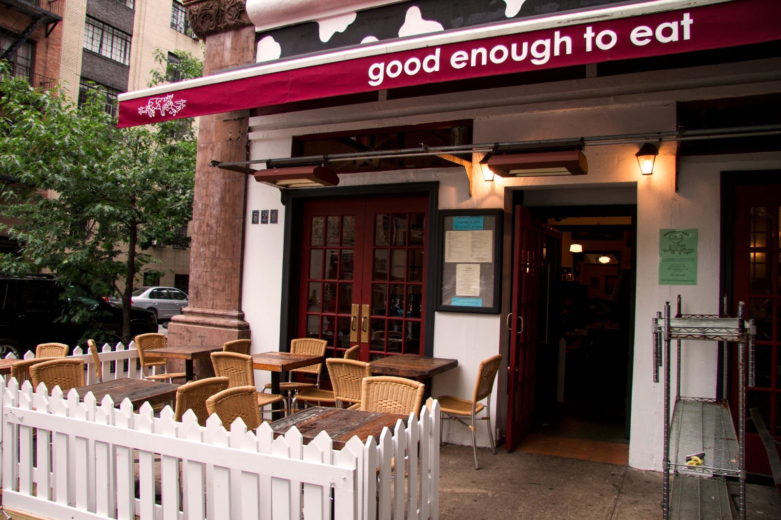 Photo of Good Enough to Eat in New York City, New York, United States - 1 Picture of Restaurant, Food, Point of interest, Establishment, Store, Bar, Bakery