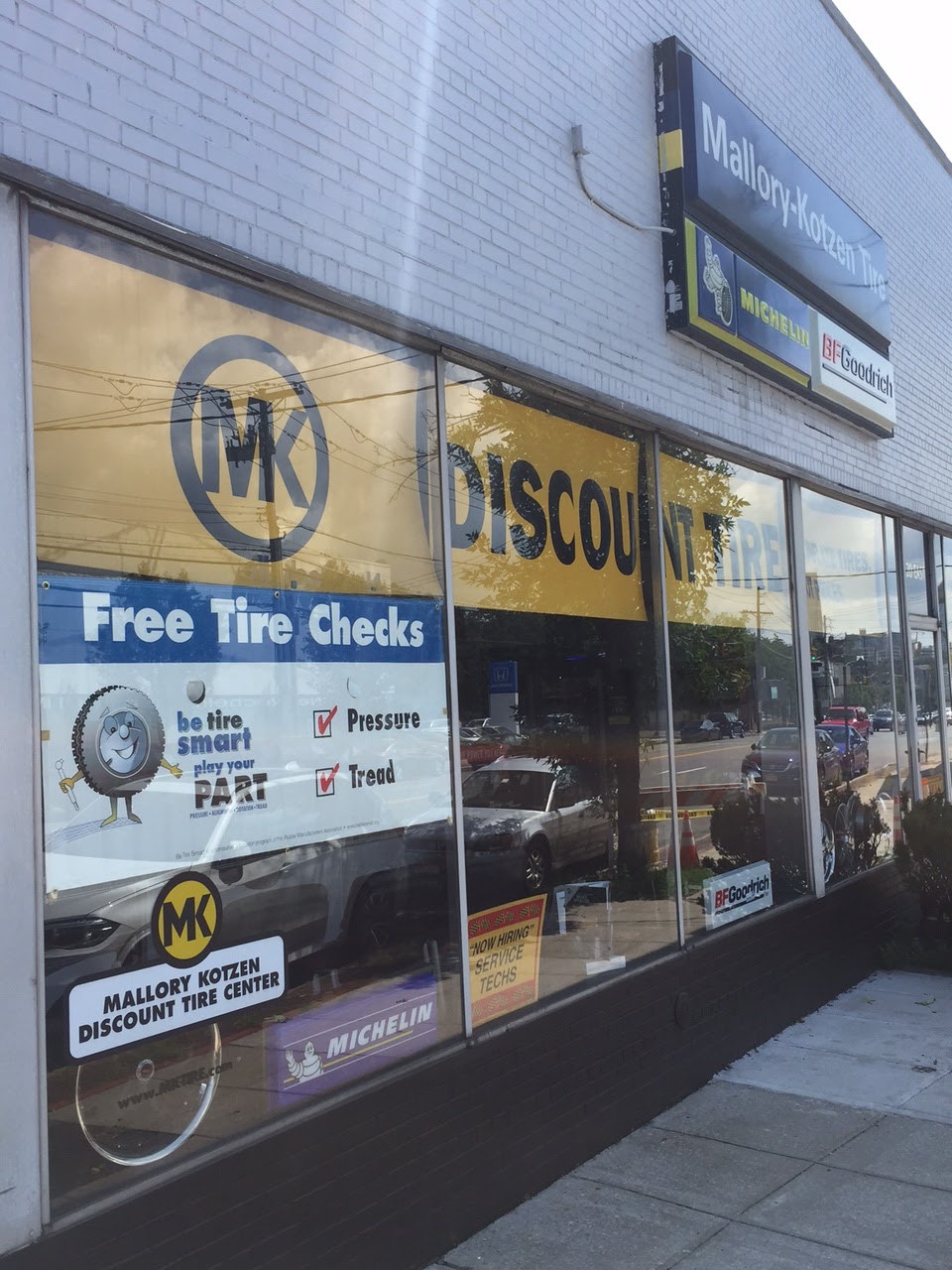 Photo of MK Discount Tire Center in New Rochelle City, New York, United States - 7 Picture of Point of interest, Establishment, Store, Car repair