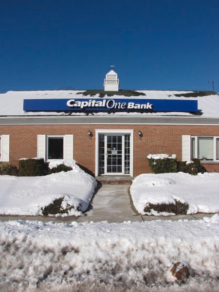Photo of Capital One Bank in West Hempstead City, New York, United States - 2 Picture of Point of interest, Establishment, Finance, Atm, Bank