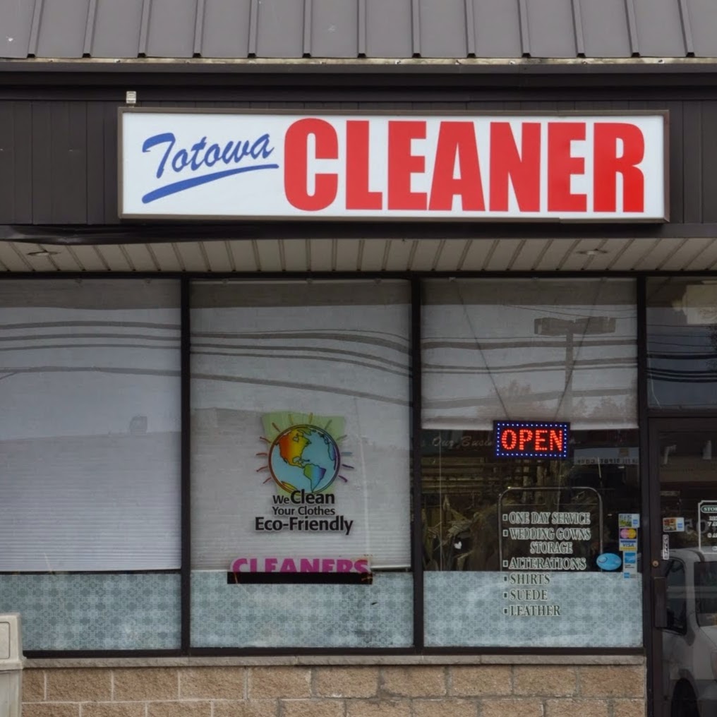 Photo of Totowa Plaza Cleaners in Totowa City, New Jersey, United States - 3 Picture of Point of interest, Establishment, Laundry