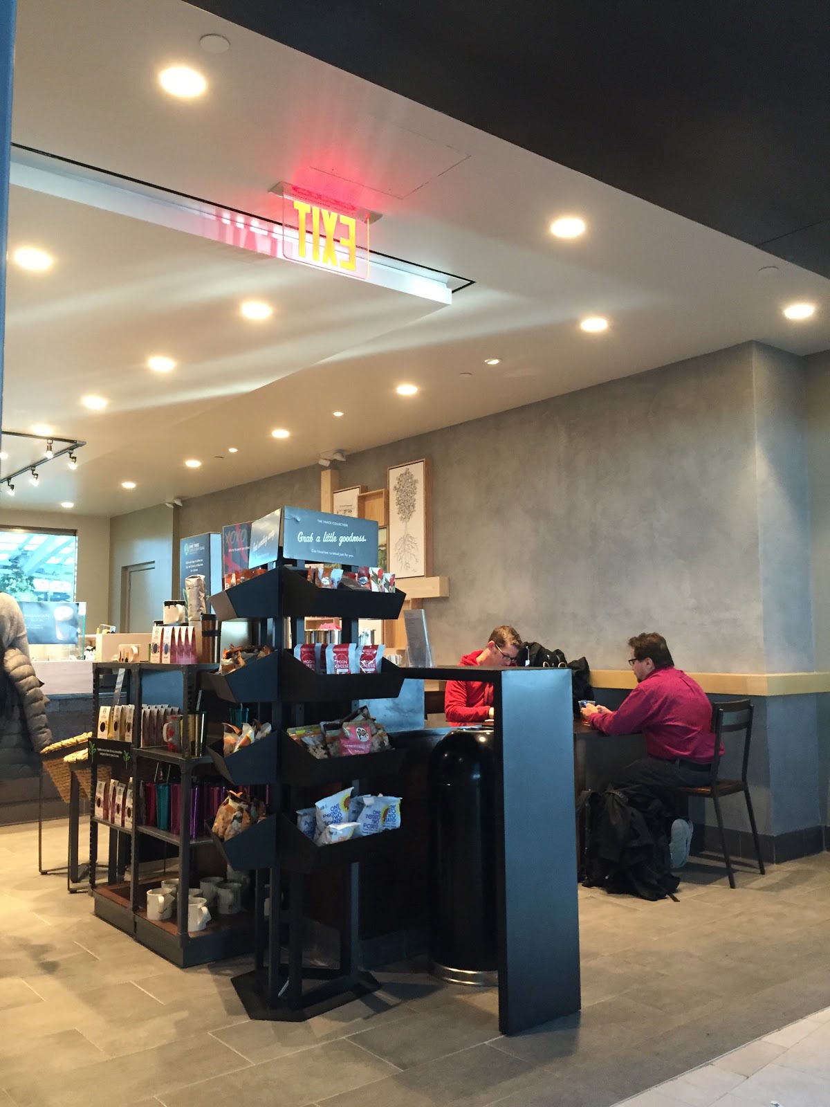Photo of Starbucks in Jamaica City, New York, United States - 1 Picture of Food, Point of interest, Establishment, Store, Cafe