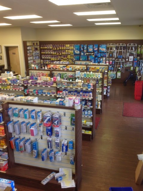 Photo of Skaff's Corner Pharmacy in Rahway City, New Jersey, United States - 3 Picture of Point of interest, Establishment, Store, Health, Pharmacy