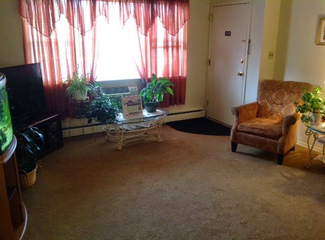 Photo of Skytop Gardens Apartments in Parlin City, New Jersey, United States - 6 Picture of Point of interest, Establishment, Real estate agency