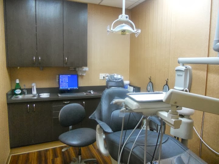 Photo of Franklin Square Dental Care PLLC in Franklin Square City, New York, United States - 3 Picture of Point of interest, Establishment, Health, Dentist