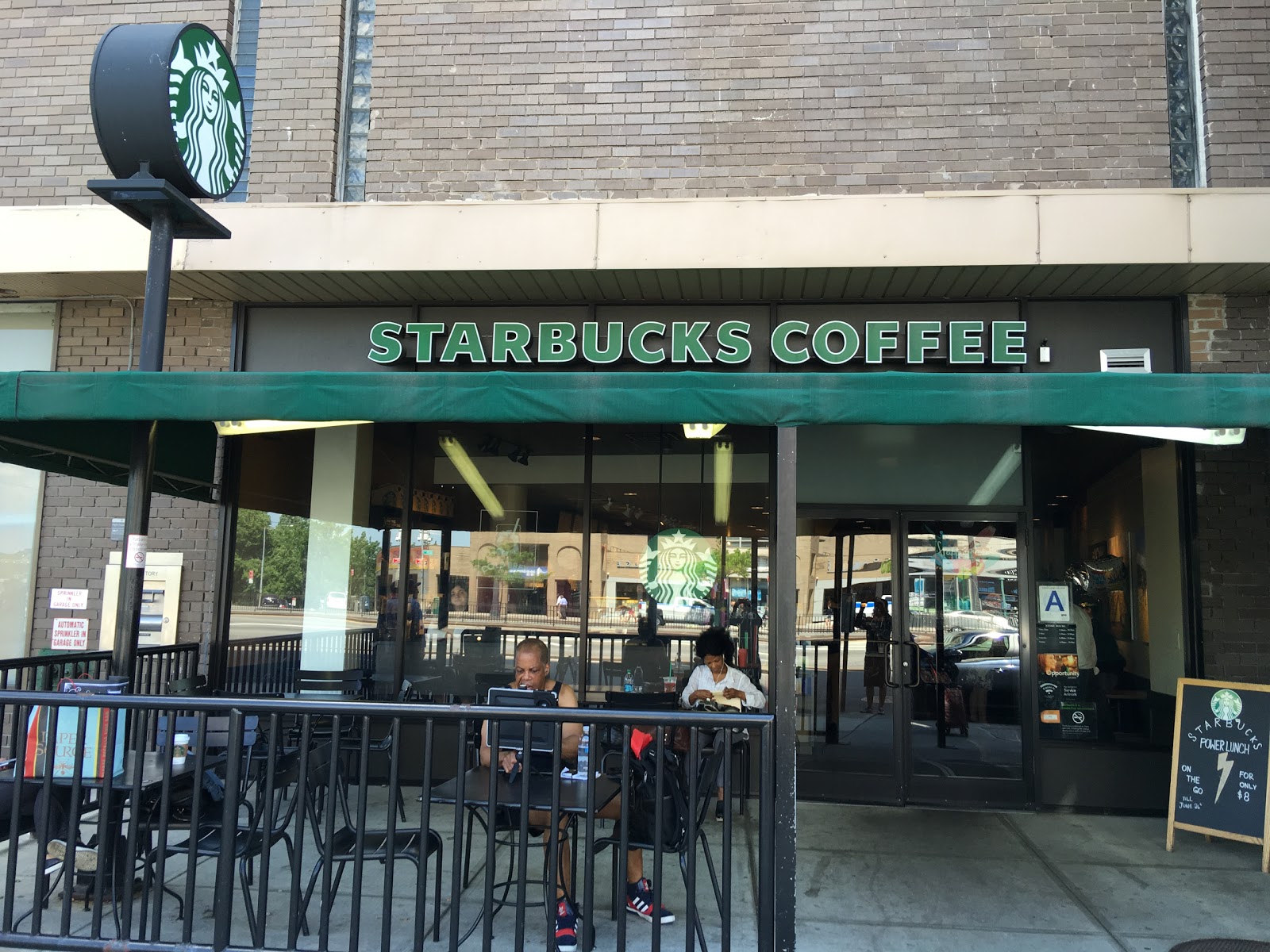 Photo of Starbucks in Queens City, New York, United States - 3 Picture of Food, Point of interest, Establishment, Store, Cafe