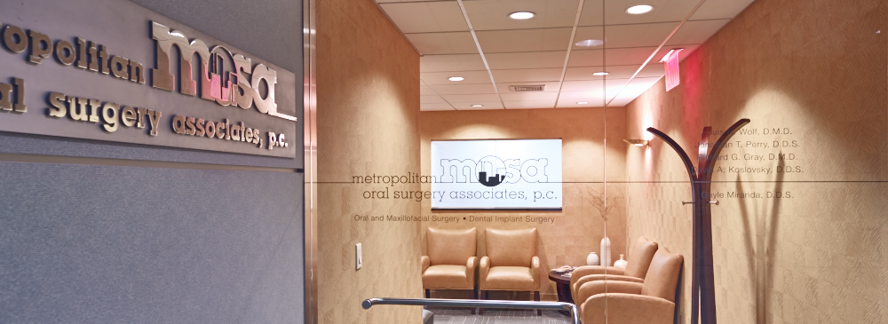 Photo of Metropolitan Oral Surgery Associates: David A Koslovsky in New York City, New York, United States - 7 Picture of Point of interest, Establishment, Health, Hospital, Doctor, Dentist