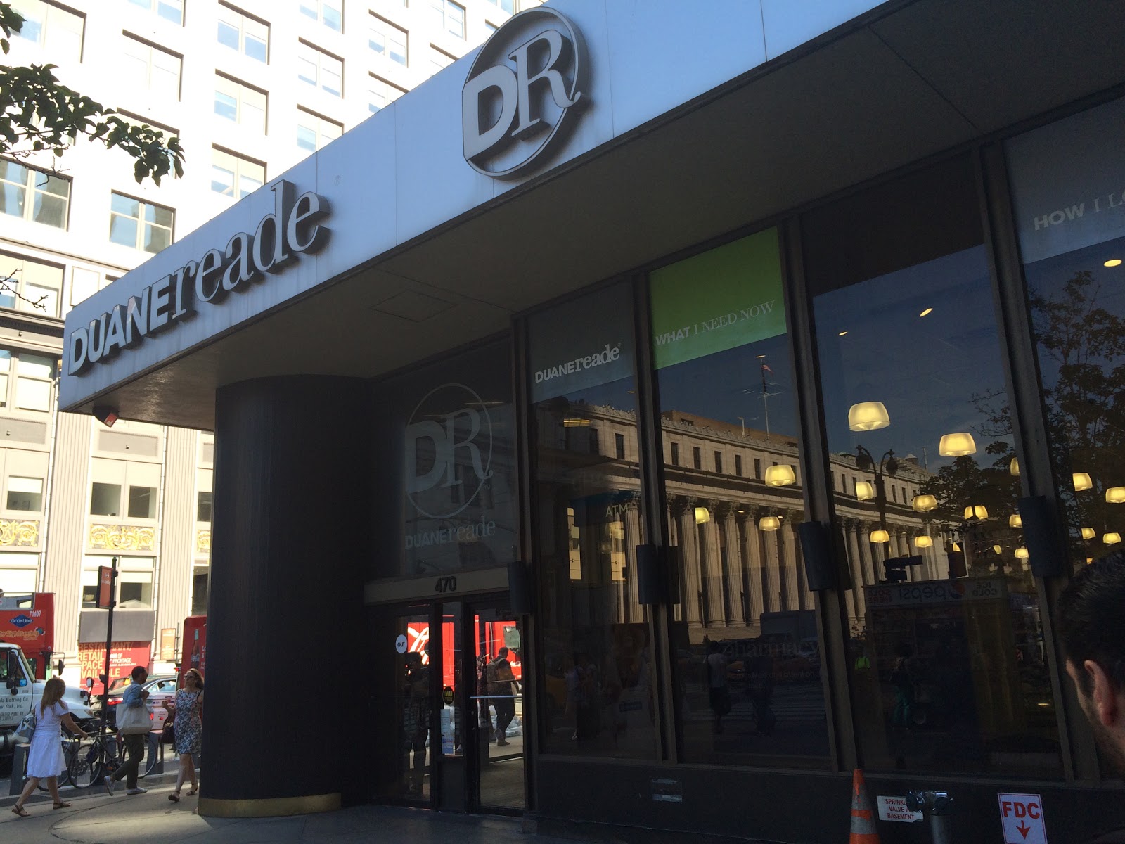 Photo of Duane Reade in New York City, New York, United States - 1 Picture of Food, Point of interest, Establishment, Store, Health, Convenience store, Home goods store, Clothing store, Electronics store