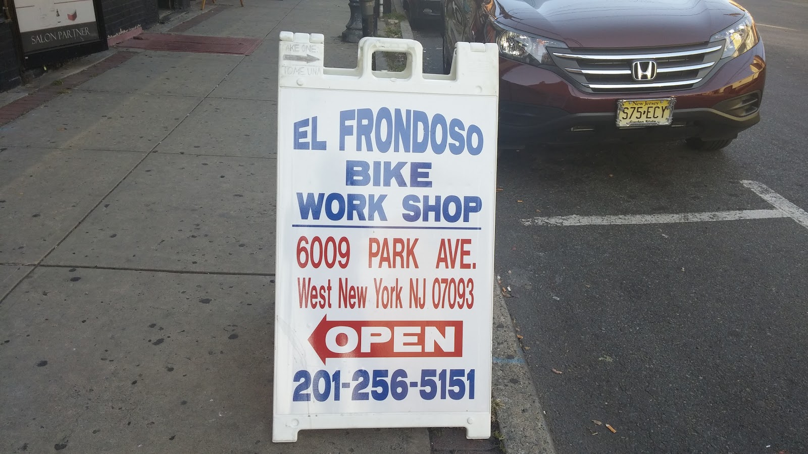 Photo of El Frondoso Bicycle Shop in West New York City, New Jersey, United States - 5 Picture of Point of interest, Establishment, Store, Bicycle store