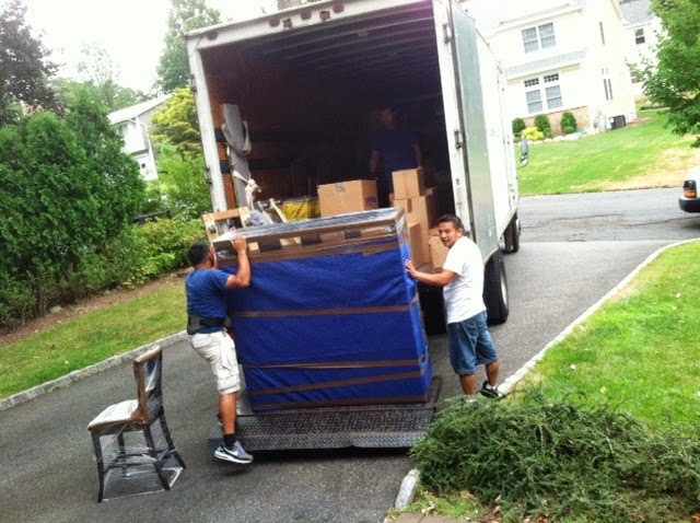 Photo of Tony's Moving in Palisades Park City, New Jersey, United States - 3 Picture of Point of interest, Establishment, Moving company, Storage