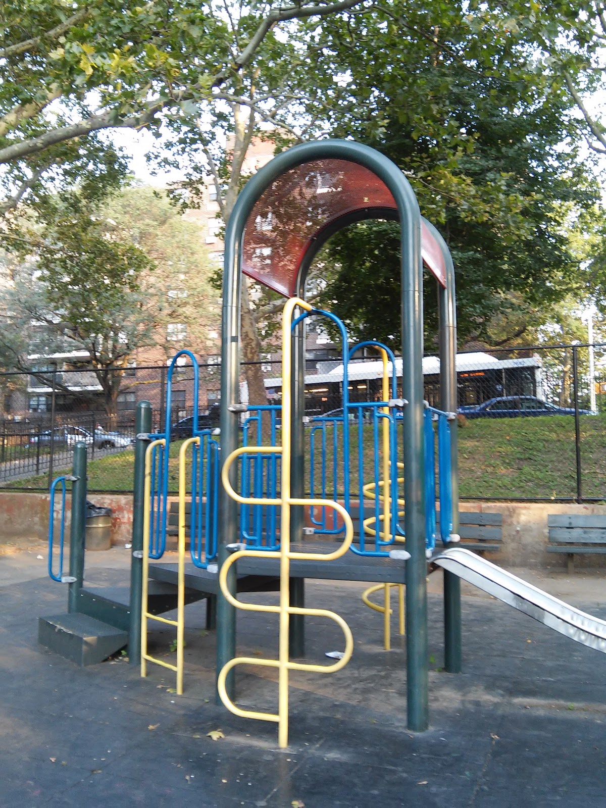 Photo of Metcalf Playground (Park) in Bronx City, New York, United States - 4 Picture of Point of interest, Establishment, Park