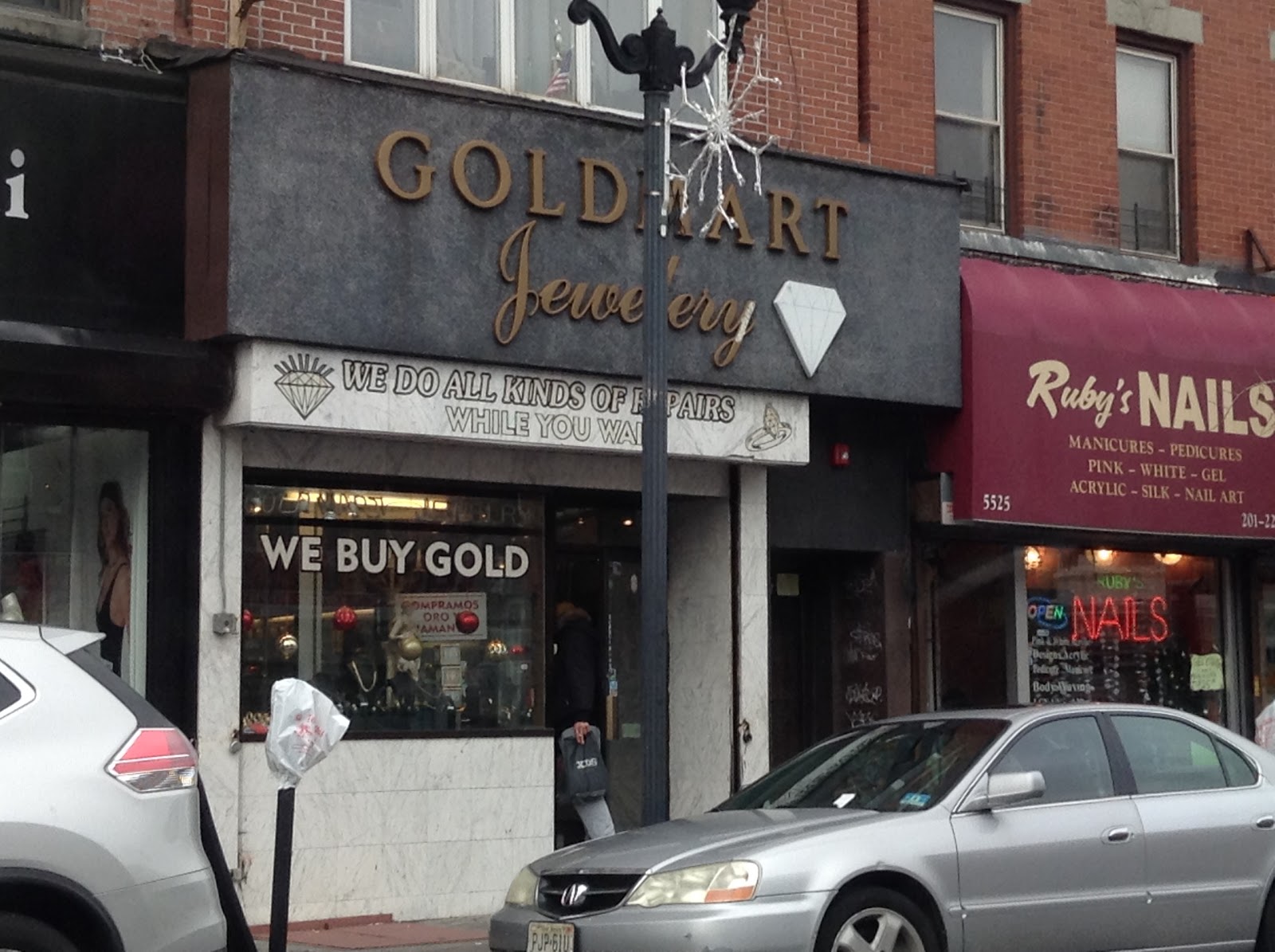 Photo of Goldmart Jewelry in West New York City, New Jersey, United States - 1 Picture of Point of interest, Establishment, Store, Jewelry store