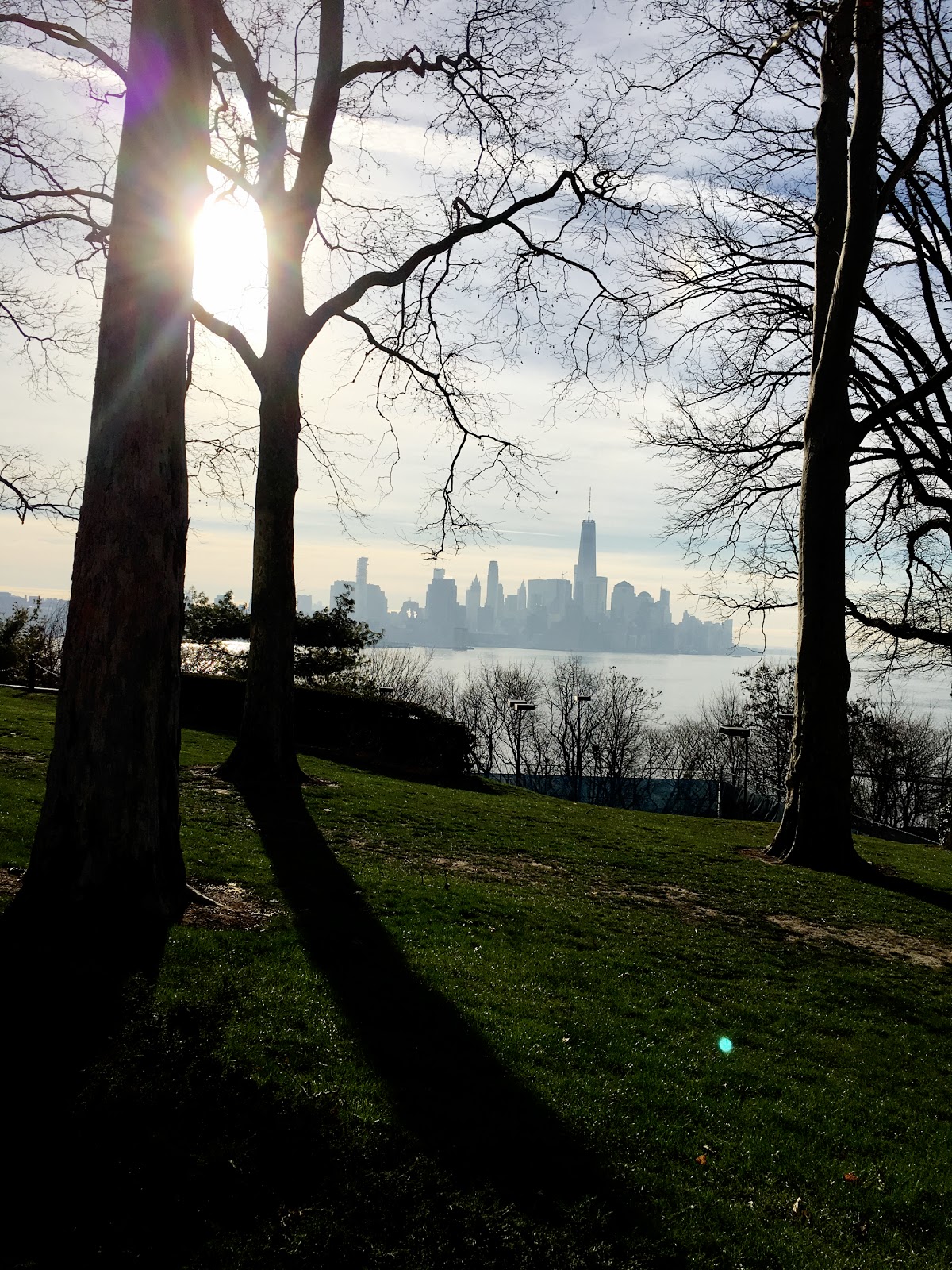 Photo of Castle Point Lookout in Hoboken City, New Jersey, United States - 7 Picture of Point of interest, Establishment, Park