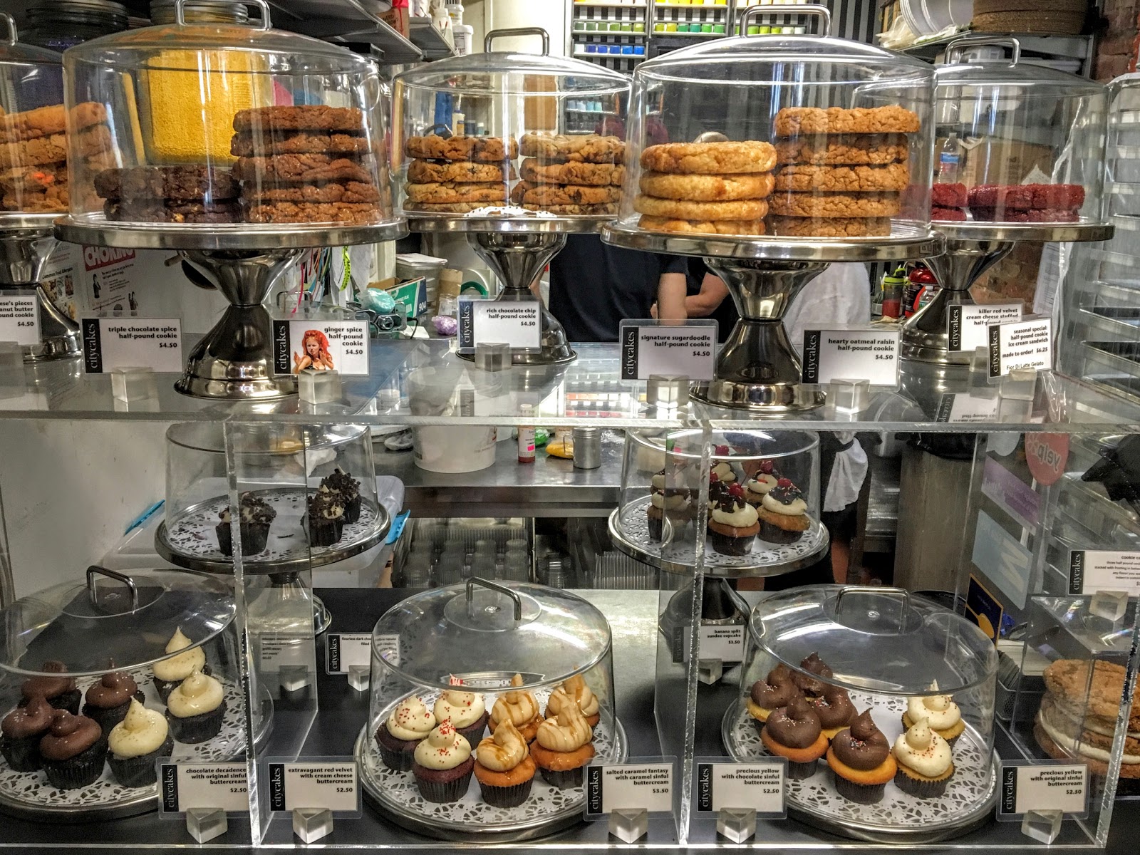 Photo of City Cakes in New York City, New York, United States - 4 Picture of Restaurant, Food, Point of interest, Establishment, Store, Bakery