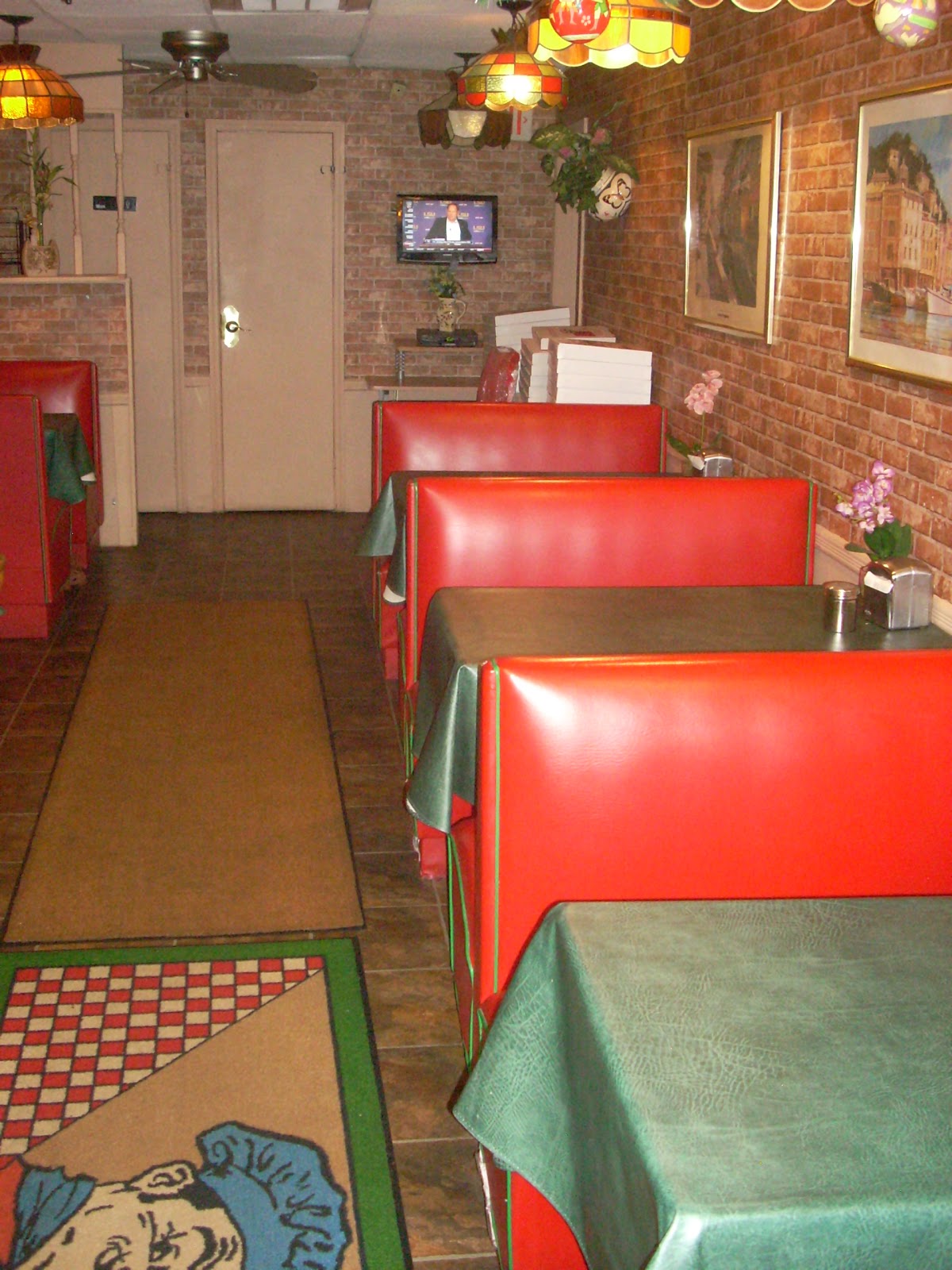 Photo of Villa Pizza in Clifton City, New Jersey, United States - 2 Picture of Restaurant, Food, Point of interest, Establishment, Meal takeaway, Meal delivery