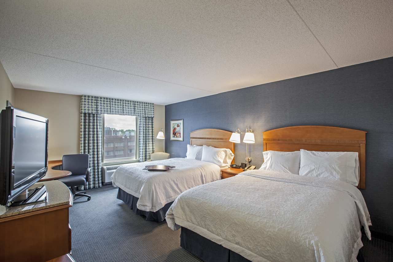 Photo of Hampton Inn New York - LaGuardia Airport in East Elmhurst City, New York, United States - 8 Picture of Point of interest, Establishment, Lodging