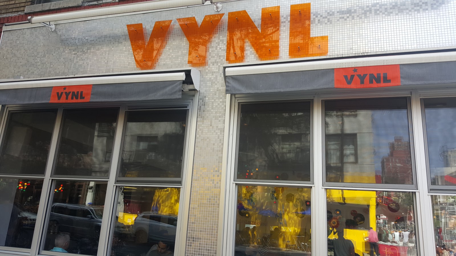 Photo of Vynl in New York City, New York, United States - 3 Picture of Restaurant, Food, Point of interest, Establishment, Bar