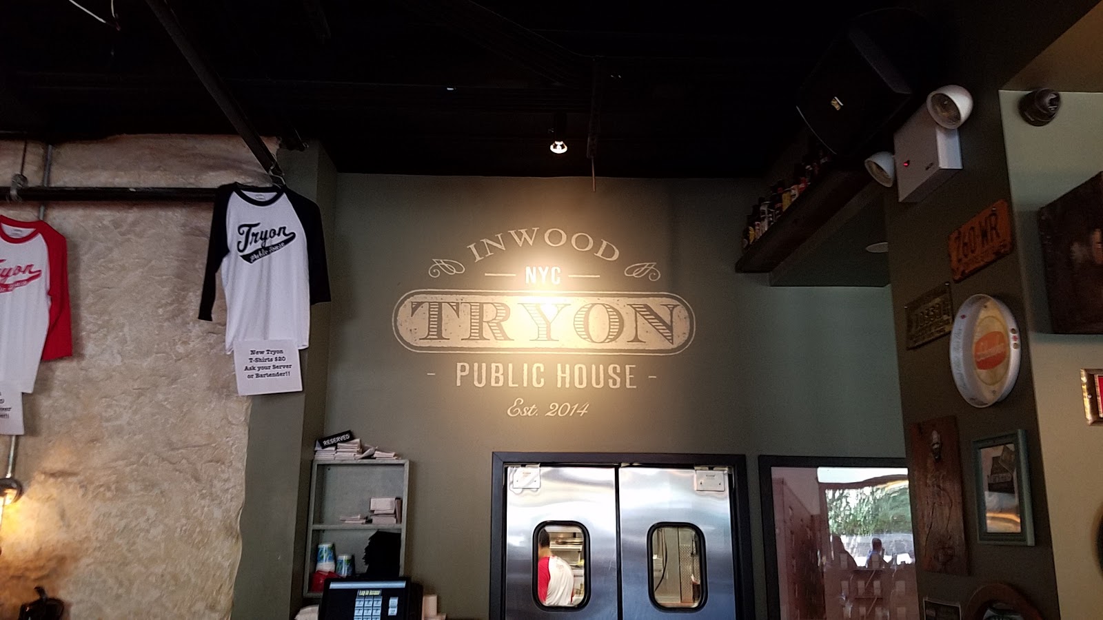 Photo of Tryon Public House in New York City, New York, United States - 9 Picture of Restaurant, Food, Point of interest, Establishment, Bar