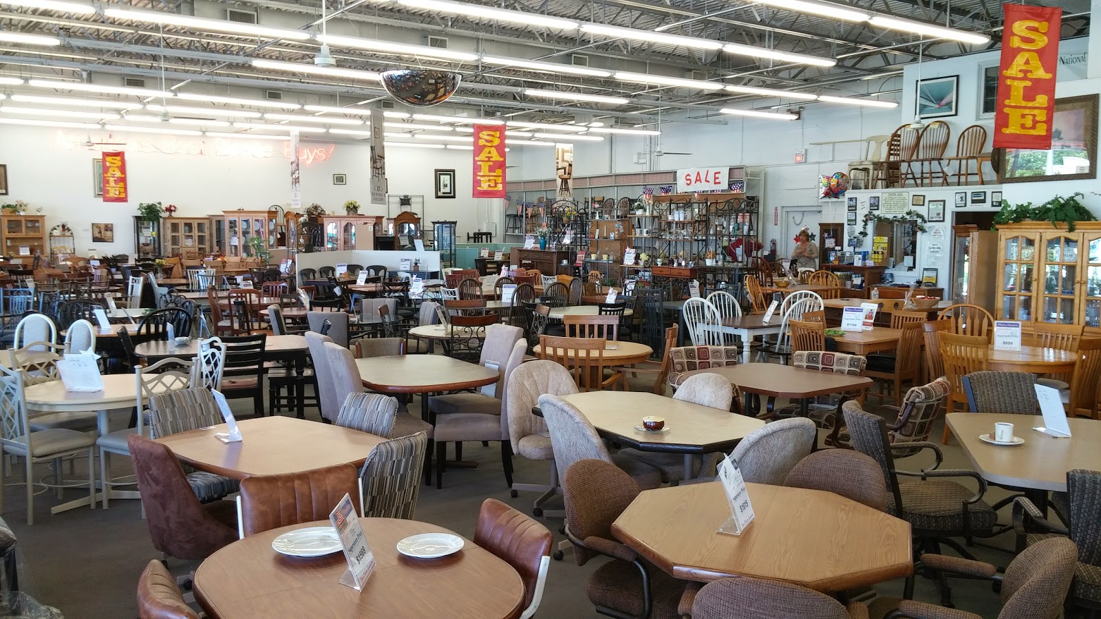 Photo of Wayne Dinettes Inc in Little Falls City, New Jersey, United States - 1 Picture of Point of interest, Establishment, Store, Home goods store, Furniture store