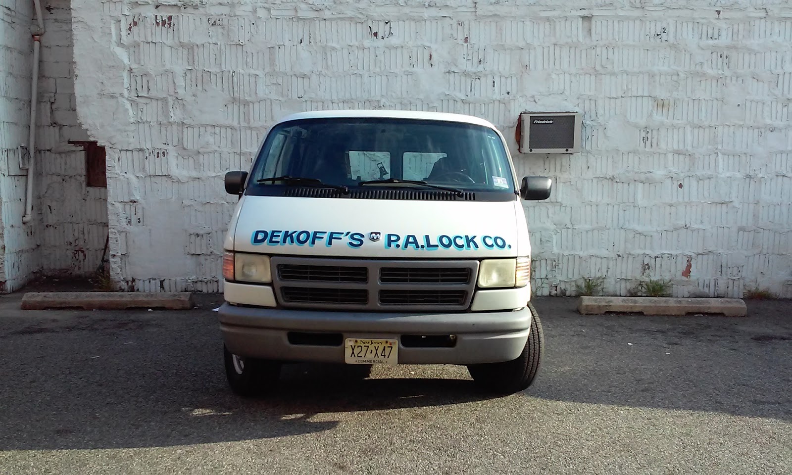 Photo of Dekoff's Perth Amboy Lock Co in Perth Amboy City, New Jersey, United States - 4 Picture of Point of interest, Establishment, Store, Locksmith