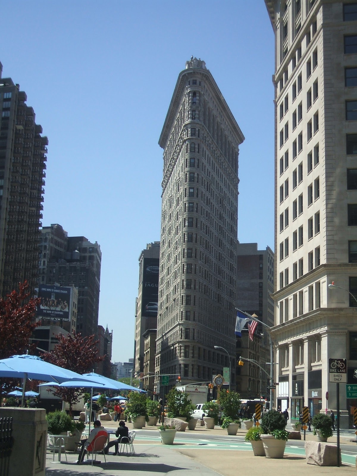Photo of Flatiron Building in New York City, New York, United States - 4 Picture of Point of interest, Establishment, Premise