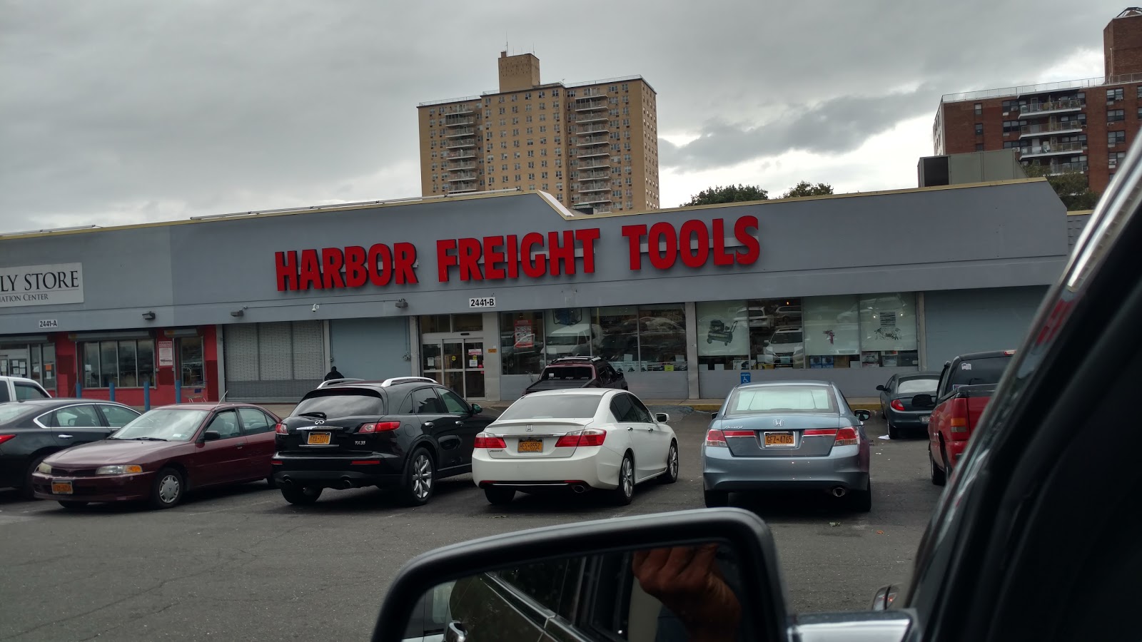 Photo of Harbor Freight Tools in Bronx City, New York, United States - 9 Picture of Point of interest, Establishment, Store, Hardware store